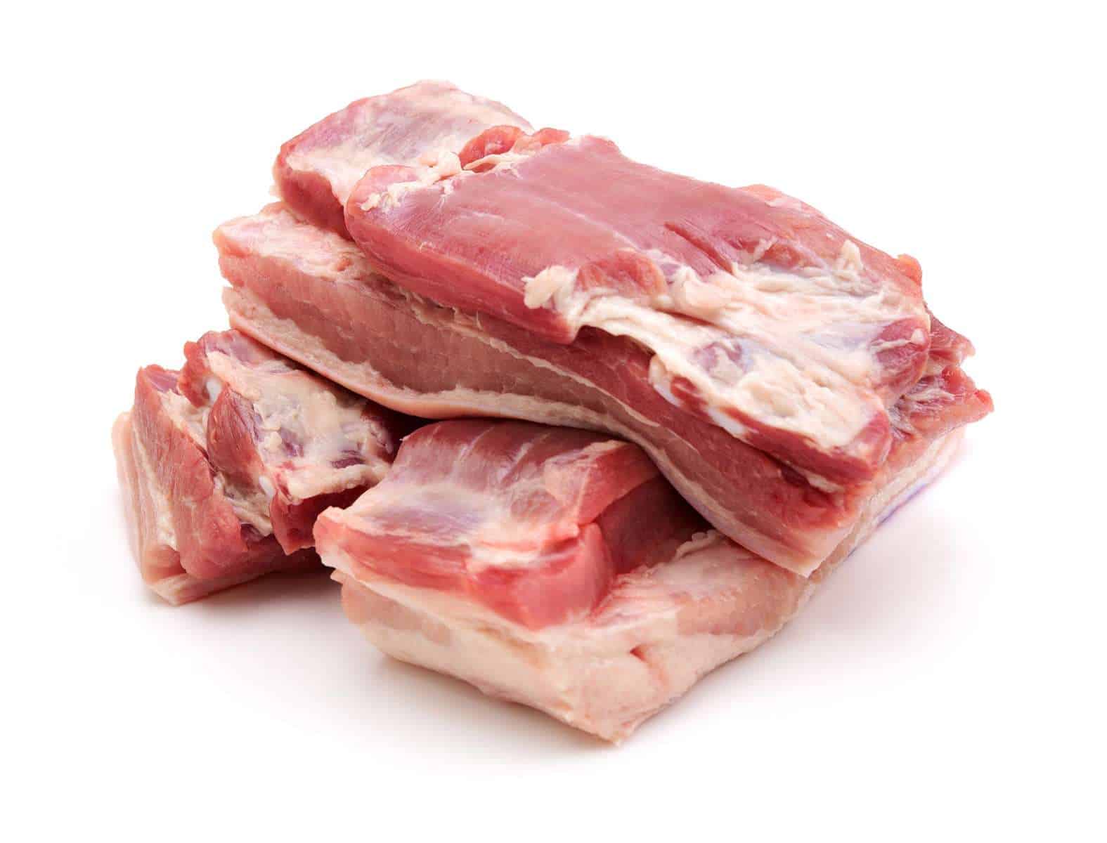 Prašičja rebra s kožo